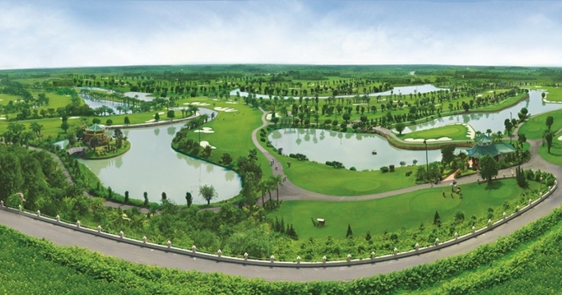 the-hien-dang-cap-ca-nhan-voi-san-golf-36-lo-chuyen-nghiep-tai-aqua-city